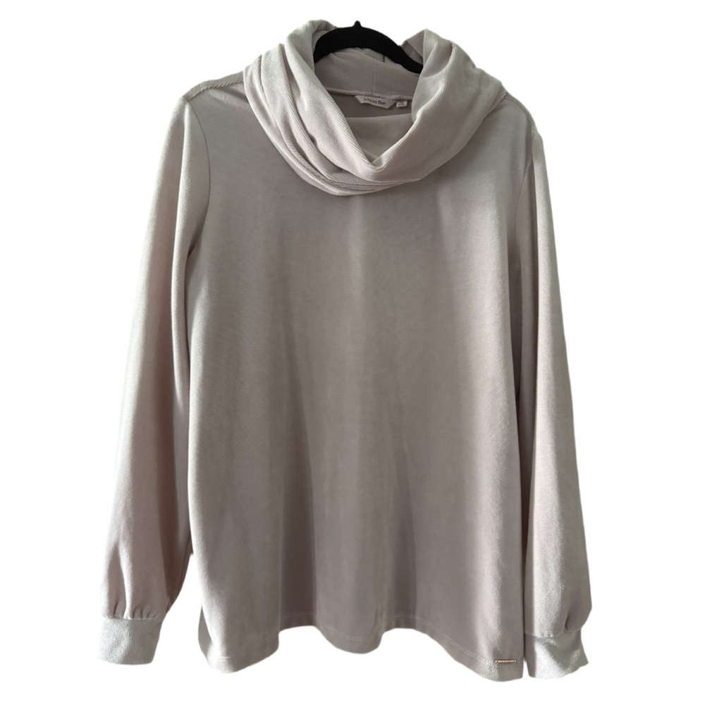 (2/10$)La vie en rose velour long sleeve turtle neck top (size large) light pink